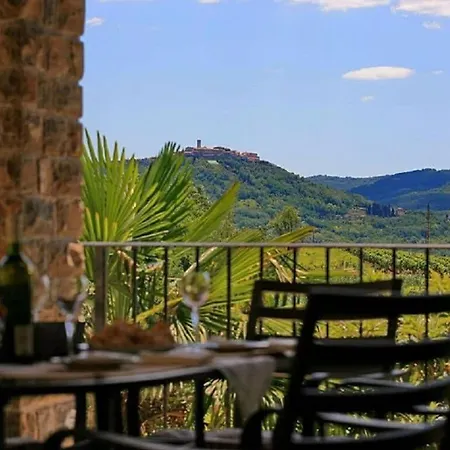 Aurora Comfortable Vila Motovun